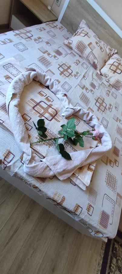 Guest House Proynovi Kalofer Ngoại thất bức ảnh