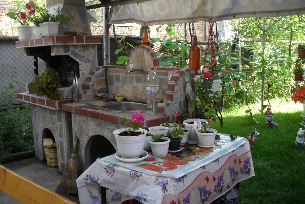 Guest House Proynovi Kalofer Phòng bức ảnh